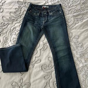 Buckle BKE Culture Mid-Rise Boot Cut Jeans